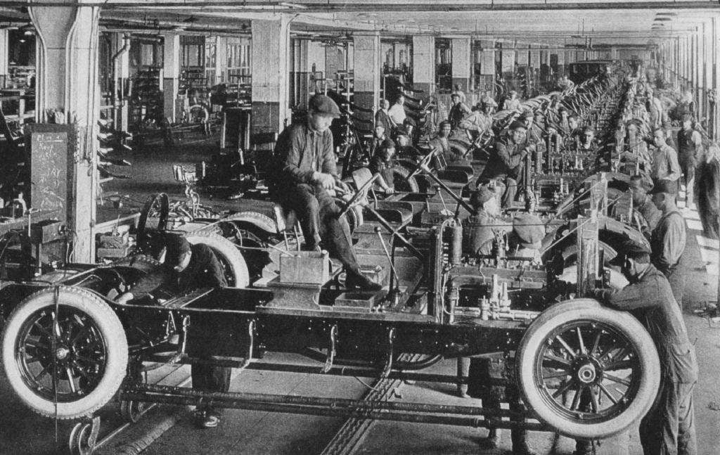 Algorithmic Taylorism: the old and the new in digital capitalism